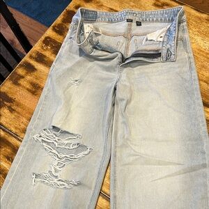 American Eagle Outfitters Light Blue Women's Flare Jeans with Distressed Knee